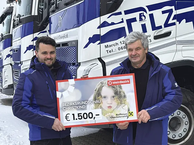 Firmenchef Norbert Pilz (r.) mit Juniorchef Gregor Pilz. | Foto: MeinBezirk/Torsten Kautz