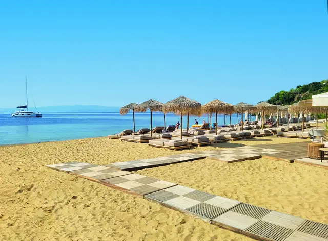 Von Klagenfurt fliegt man bequem auf die griechische Insel Skiathos | Foto: Springerreisen