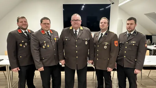 Stefan Trappl, Daniel Fröschl, Ewald Edelmaier, Georg Kröpfl, Alexander Stöger | Foto: FF Friedersbach