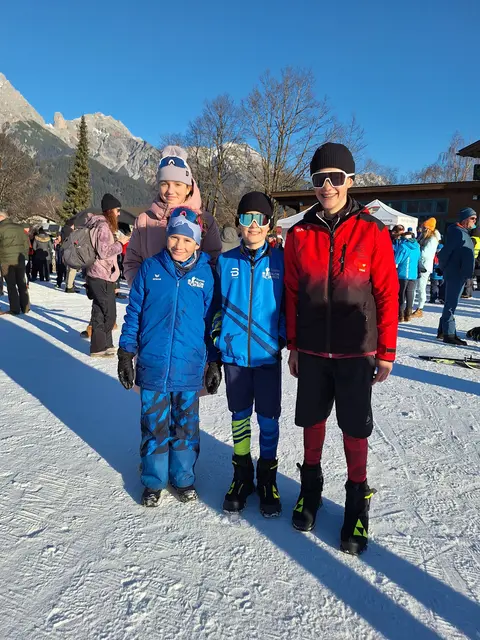 Der Reuttener Biathlon-Nachwuchs zeigte beim Austria Cup in Saalfelden starke Leistungen.  | Foto: Biathlon Team Reutte