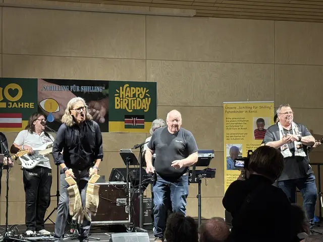 20 Jahre "Schilling für Shilling" wurde im Forum Luftenberg gefeiert. | Foto: MeinBezirk Perg/Köck