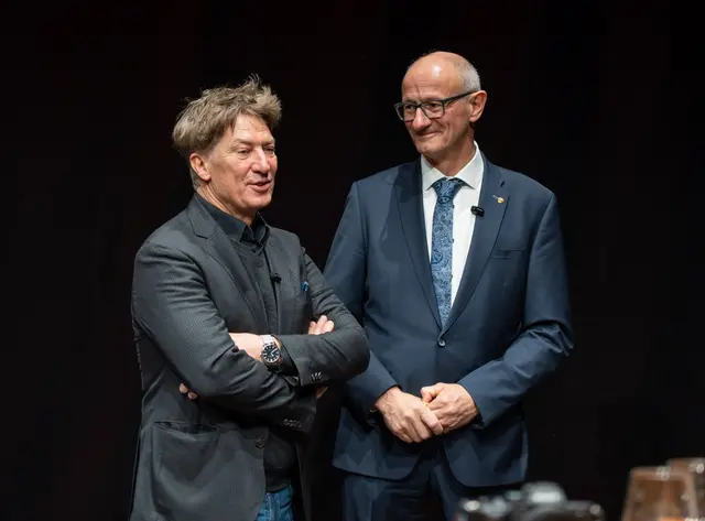 Das Land Tirol vergibt ab 2026 den „Preis des Landes Tirol für Darstellende Künste – Tobias Moretti Preis“ an Tiroler Persönlichkeiten in der Sparte Darstellende Kunst. | Foto: Land Tirol/Hörmann