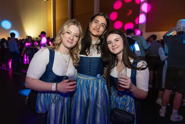 Ausgelassene Stimmung und gefeierte Traditionen bei der Langen Nacht der Landjugend in den Welser Messehallen. | Foto: infilmity/Simon Knogler