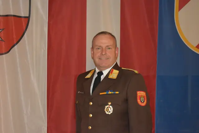 Alois Hochholzer als "Chef" der Feuerwehren im Bezirk | Foto: Bezirksfeuerwehrkommando Scheibbs