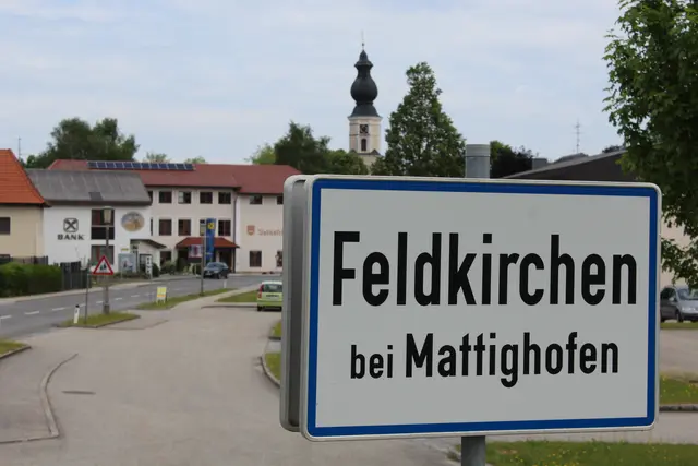 Gemeindevertreter und Bürger aus Feldkirchen haben das Dorfduell für sich entschieden. | Foto: MeinBezirk OÖ