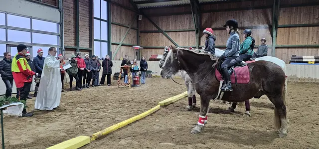 Theorie und Praxis werden gezielt auf die Vorkenntnisse und vorhandenen Kompetenzen der Jugendlichen abgestimmt. 