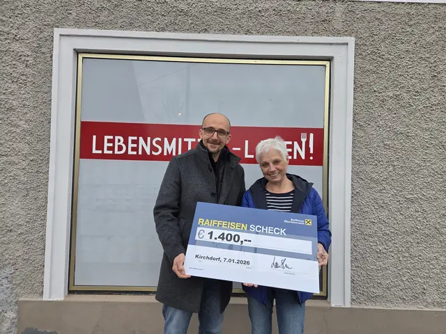 Stefan Lacheiner – LHS-electronics und Helga Lang vom Lebensmittel-Laden. | Foto: Lacheiner