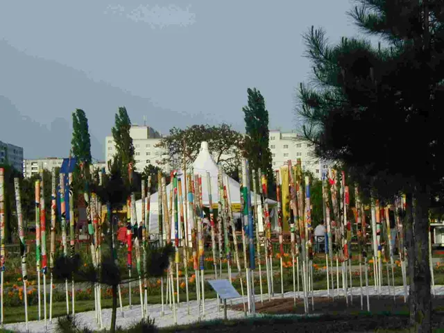 Philomena Pichler`s "Bilderwald" fasziniert an mehreren Plätzen auf dieser Welt. | Foto: www.philomena-pichler.com