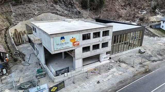 Die Arbeiten an der neuen Brauerei sind bereits weit fortgeschritten. | Foto: Silvretta Bräu