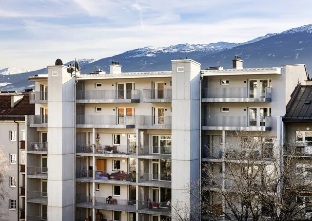 Die Außenaufzüge in Saggen-Wohnblocks stehen still. Dies allerdings vor allem aus Sicherheitsgründen. | Foto: IIG