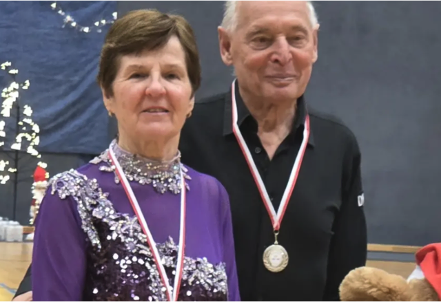 Mit 83 Jahren zählt Horst Knüppel zu den ältesten Turniertänzern europaweit und ist mit Partnerin Elisabeth Thoma sehr erfolgreich.