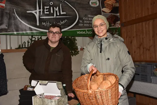 Weihnachtsmarkt 2025 am Hacknerhof in Mitterkirchen, Familie Resch.  | Foto: Zinterhof