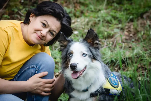 Birgit Texing mit Hund Millow. | Foto: Rettungshunde NÖ