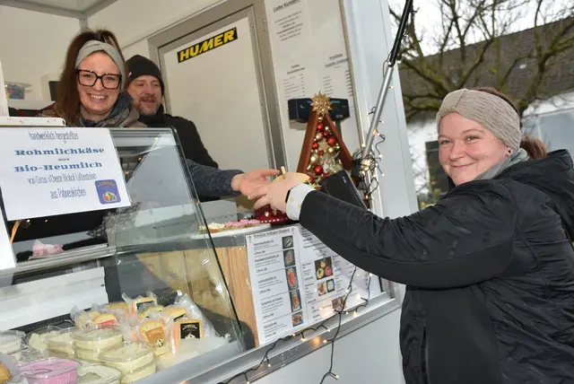 Weihnachtsmarkt am Hacknerhof in Mitterkirchen, Familie Resch.  | Foto: Zinterhof
