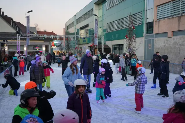 Am Faschingdienstag wird zur Maskenparty auf das Eis geladen. | Foto: Stadtgemeinde Köflach
