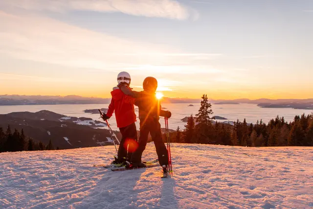 Immer ein Highlight: Bergaufrodeln und Skifahren auf der Saualm | Foto: Michael Stabentheiner/Region Mittelkärnten