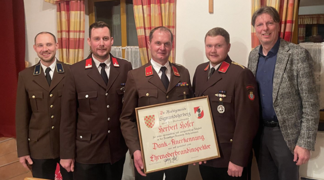 Herbert Hofer wurde in Röhrawiesen zum Ehrenkommandant ernannt. | Foto: Franz Göd