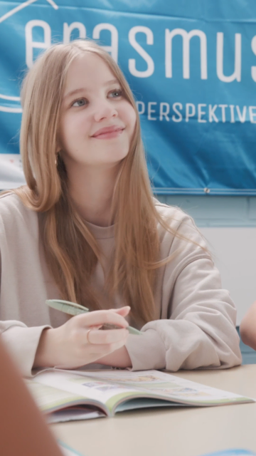 Agathe, Schülerin an der HLW Braunau, besucht die Language Academy | Foto: Konzeption: HLW Braunau, Fa. Daniel Gepp