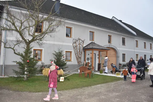Weihnachtsmarkt 2025 am Hacknerhof in Mitterkirchen, Familie Resch.  | Foto: Zinterhof