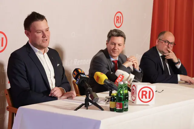 SPÖ-Geschäftsführer David Pototschnig, SPÖ-Kärntenchef Daniel Fellner und Harry Koller, Landesgeschäftsführer des Renner-Instituts Kärnten bei der Pressekonferenz. | Foto: Dietmar Wajand