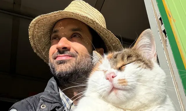 Gerald Hauser mit Katze | Foto: Hauser