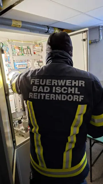 Am 8. Jänner befreiten die Mitglieder der FW Reiterndorf mehrere Personen aus einem Aufzug. | Foto: FW Reiterndorf