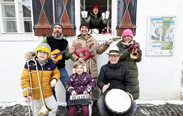 Die Bewohner der Salzstraße in Neumarkt im Mühlkreis laden zum Fest. | Foto: Richtsfeld