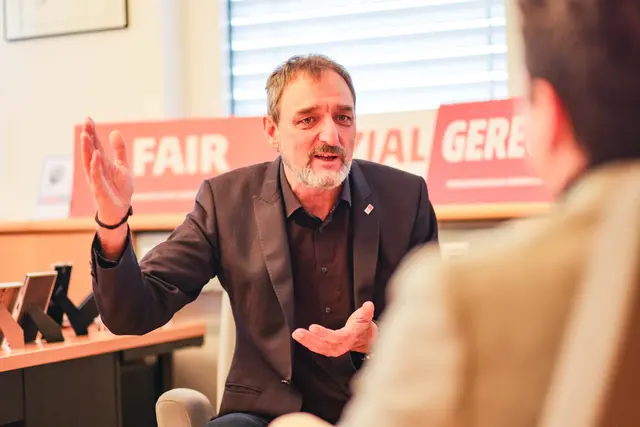 AK Burgenland-Präsident Gerhard Michalitsch: "Das heurige Jahr kann sowohl von Bundes- als auch Landespolitikern dazu genutzt werden, die aktuellen Herausforderungen anzugehen, um auch den Populisten mit guter Sachpolitik den Nährboden zu entziehen." | Foto: Roman Felder/AK Burgenland