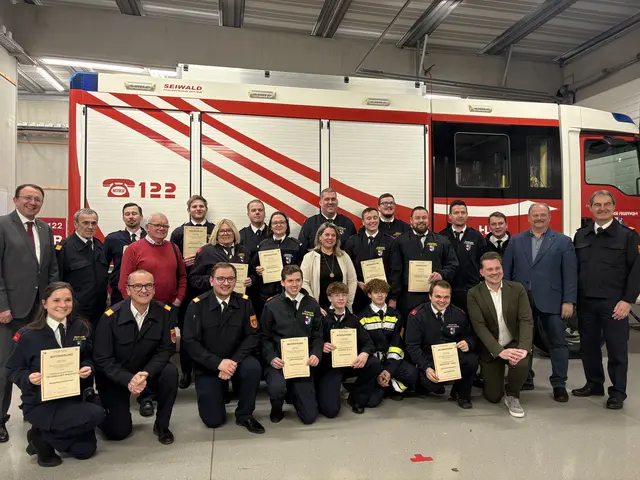 Dietmar Oskar Peham und Stefan Leitner wurden erneut zu den Kommandenten gewählt. | Foto: FF St. Pölten-Viehofen