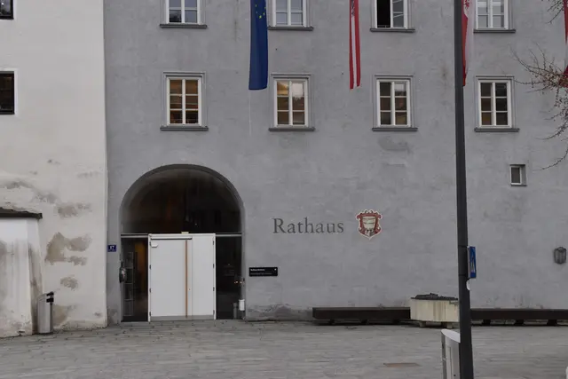 In der Stadt Kufstein kommt es erneut zu einer gerichtlichen Auseinandersetzung. Die Stadt klagt Stadtrat Lukas Blunder.  | Foto: Barbara Fluckinger