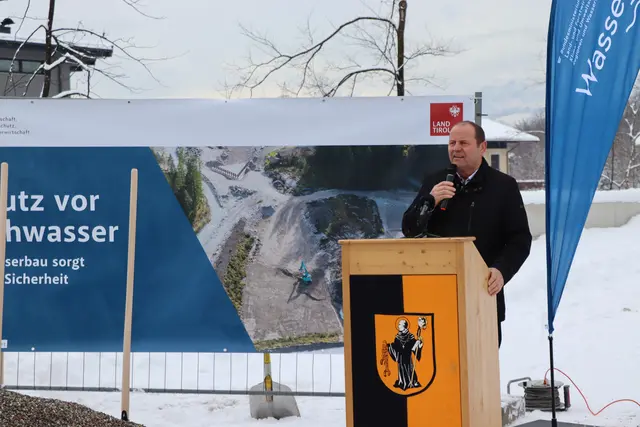"Die zunehmenden Extremwetterereignisse zeigen deutlich, wie wichtig vorausschauender Hochwasserschutz ist", betonte LHStv. Josef Geisler. | Foto: Christiane Nimpf