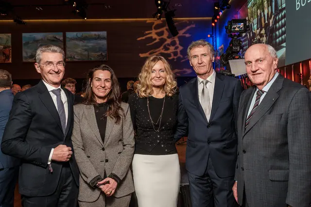 Oberbank AR-Präsident Dr. Andreas König, Maria Wiedner, Petra und Dr. Josef Weißl, Dr. Ludwig Andorfer 