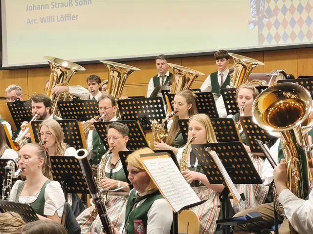 ...der Musikerinnen... | Foto: Günther Koch 