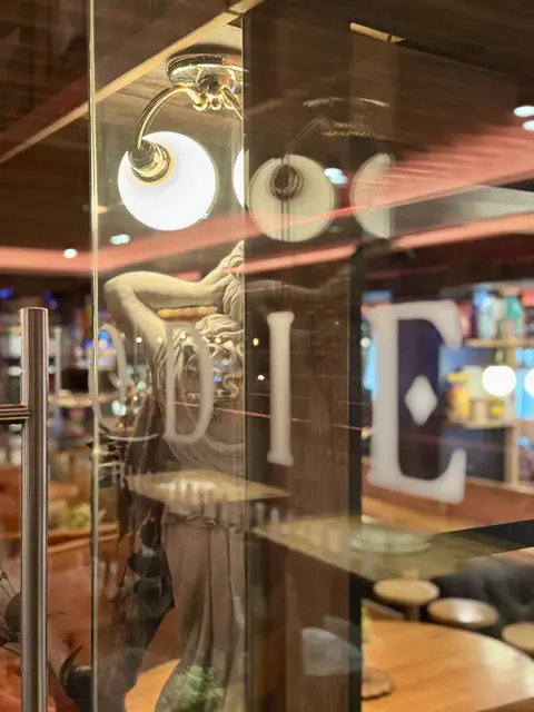 Blick ins Lokal. | Foto: Jonathan Nösterer