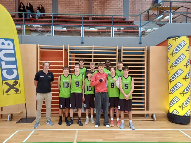 Das Basketballteam des Sportgymnasiums Maria Enzersdorf beim Finalturnier in Mistelbach. | Foto: SRG