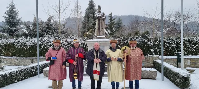 In Grieselstein betätigte sich eine Gruppe des Kameradschaftsbundes als Sternsinger. | Foto: Pfarre Jennersdorf