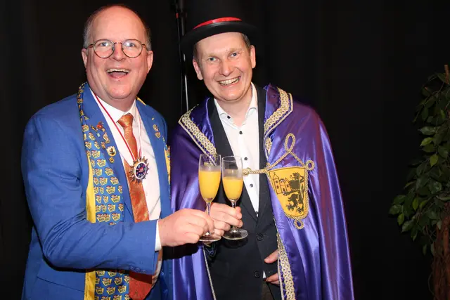 Kirchdorfs Bürgermeister Markus Ringhofer (re.) mit Bürgermeister Bernhard Ruf aus Bad Hall. | Foto: MeinBezirk/Staudinger