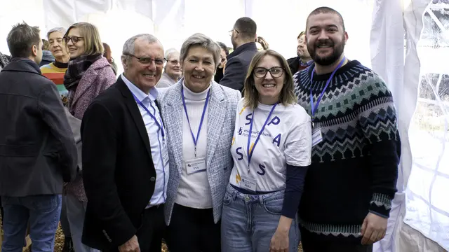 Irina Blümel- Kolck mit ihren Eltern Eva und Gernot Blümel sowie Gatten Alexander Kolck | Foto: Markus Achleitner