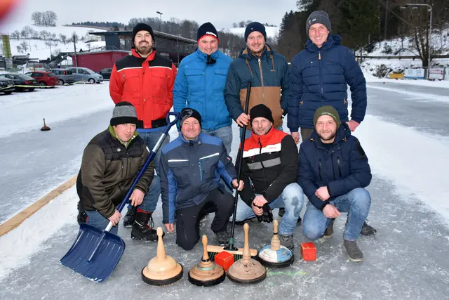 Eisstockmeisterschaften Pabneukirchen 2026. Veranstalter Schützenverein &amp; Sportunion. Platz 2 und 3 FF Pabneukirchen. | Foto: Zinterhof