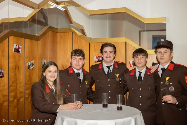 Besuch von anderen Feuerwehrkameraden aus dem Bezirk. | Foto: cine-motion.at / R. Ivanek