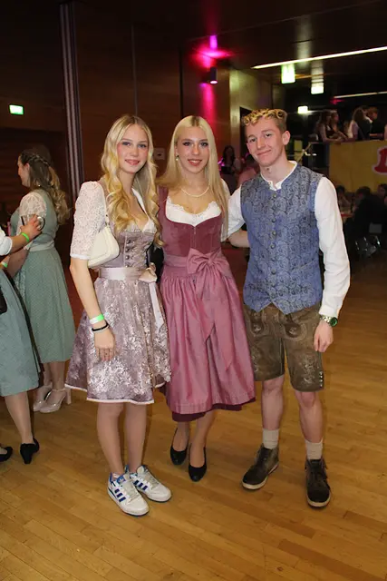 Melanie, Celina und Lucas
