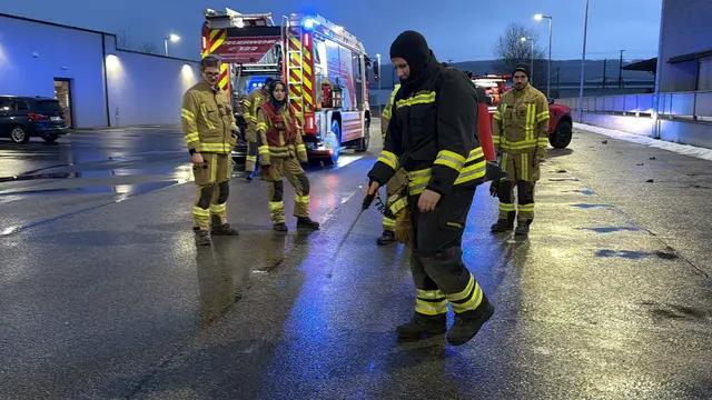 Die Reinigungsarbeiten erfolgten rasch und professionell. | Foto: DOKU-NÖ