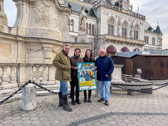 Die Verantwortlichen in Vorfreude und bereits winterlicher Shoppingstimmung.  | Foto: Stadtgemeinde Korneuburg