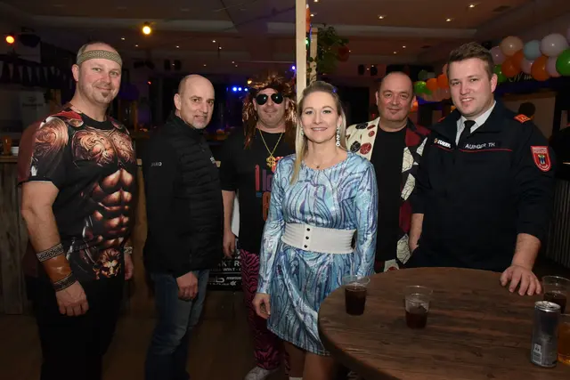 Kommandant Thomas Auinger und die Musiker, ein Garant für ausgezeichnete Partystimmung | Foto: Alois Braid / zema.medien.de