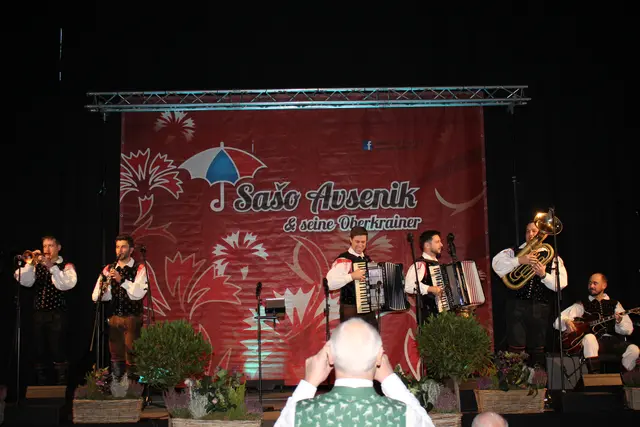 Sašo Avsenik und seine Oberkrainer | Foto: Patrick Marcher