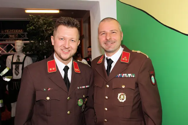 Die Hausherren und Organisatoren: David Traumüller und Mark Wibner | Foto: Cescutti