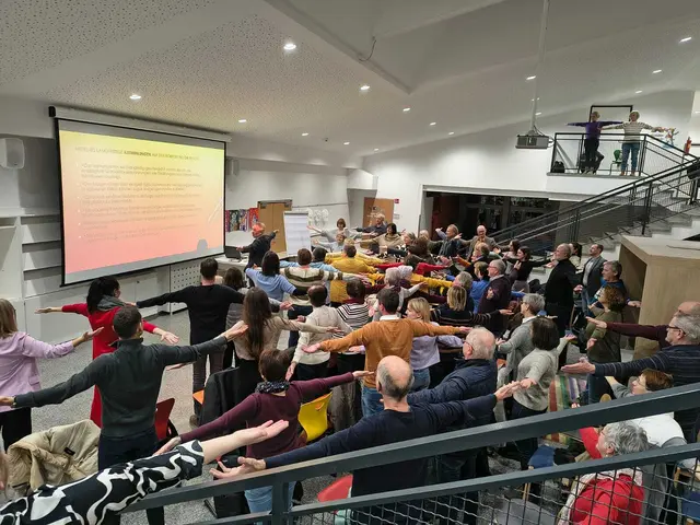Mentaltrainer Bernhard Straif gab am 7. Jänner 2026 im Zell an der Pram praktische Tipps, um das Leben wieder leichter und gelassener zu empfinden.  | Foto: Gesunde Gemeinde Zell/Pram