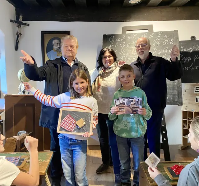 Die Volksschule aus Neuhofen/Krems stellte den 5.000. Besucher. | Foto: OÖ. Schulmuseum