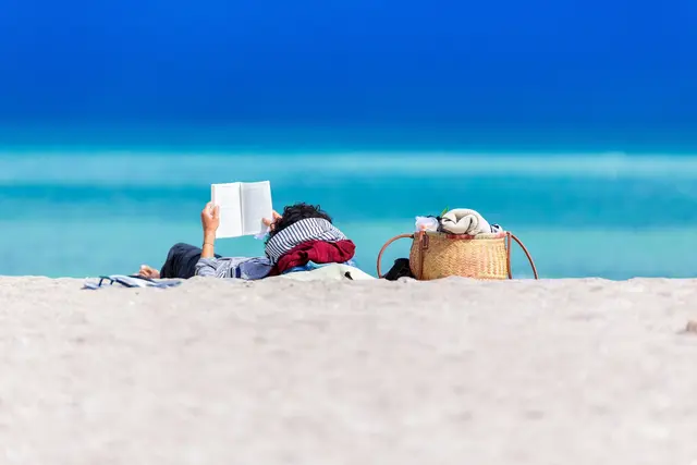 Urlaubsangebote und Reisetrends: Die Messe "Reisezeit", organisiert von "Gruber-Reisen", lockte zahlreiche Interessierte an. | Foto: Dan Dumitriu / unsplash
