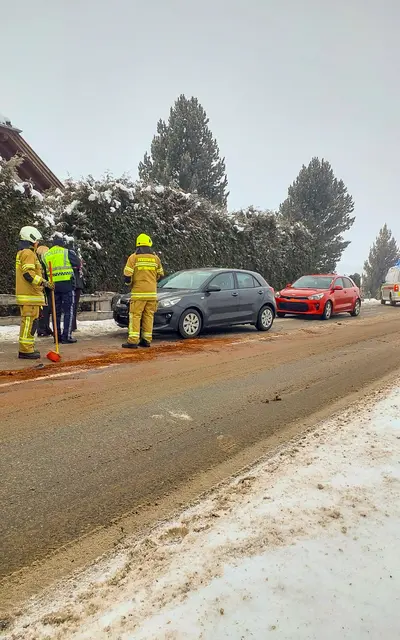 Einsatz nach einem Verkehrsunfall in Unternberg, 13. Jänner 2026. | Foto: Freiwillige Feuerwehr Unternberg